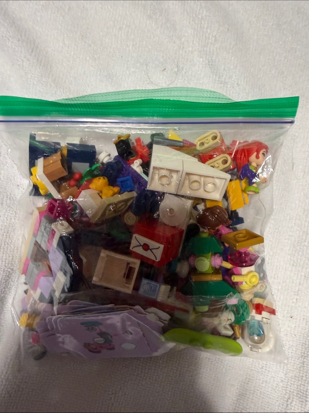 Lego lot-Toy Mini Figures and Accessories